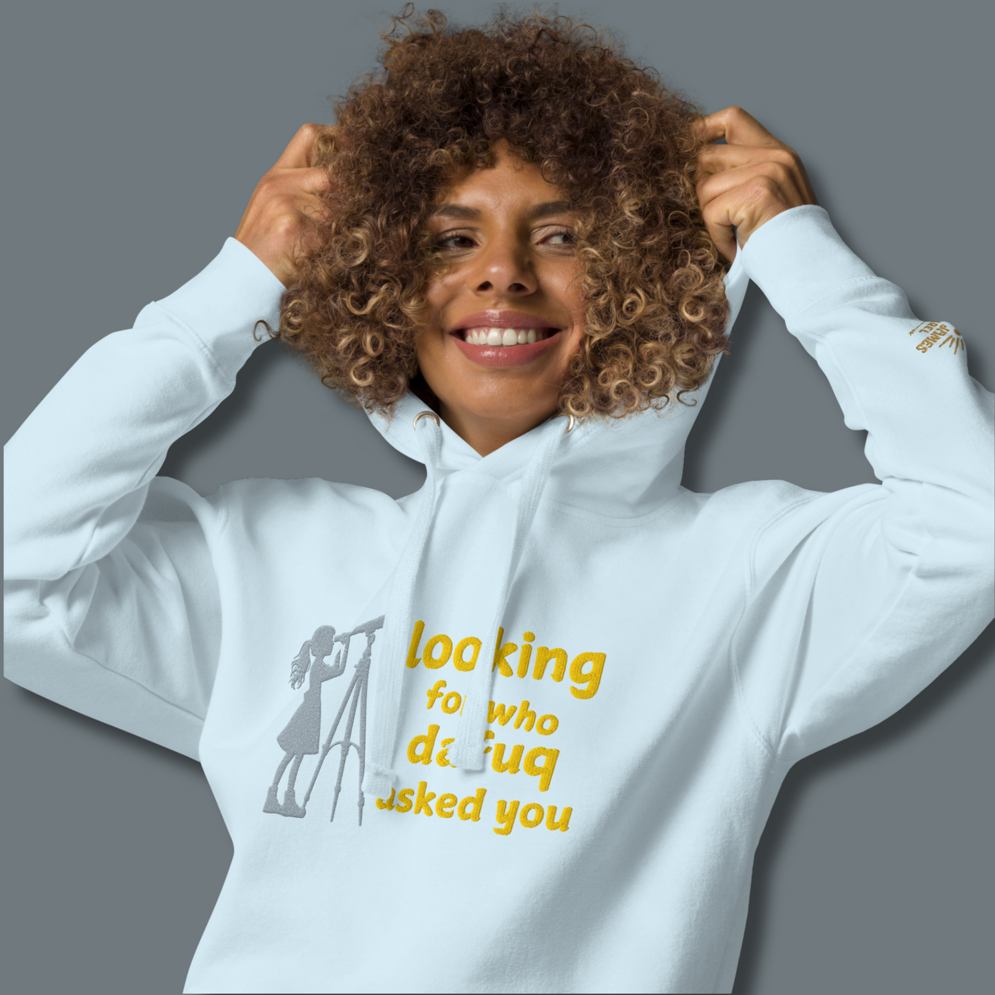 Looking™ | Premium Embroidered Hoodie