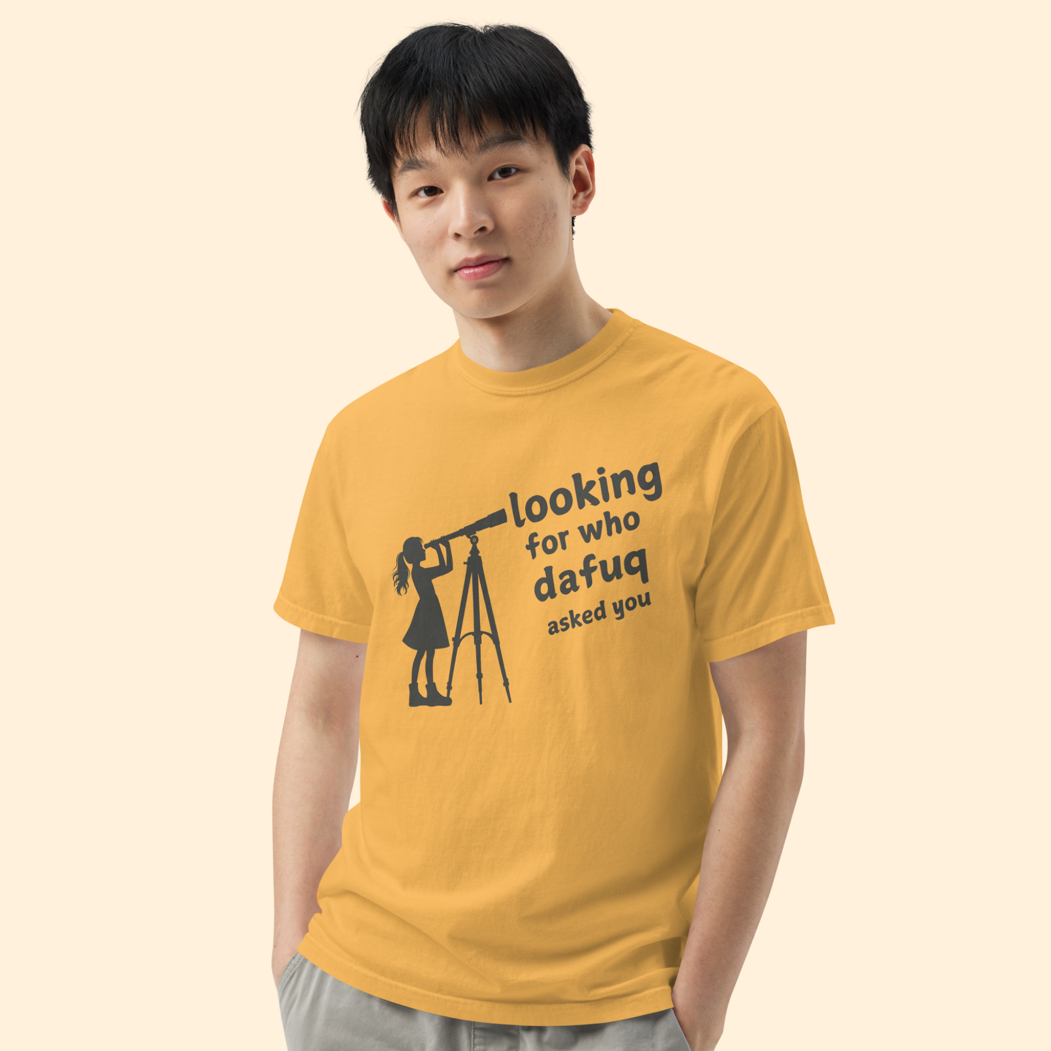 Looking™ | Heavyweight Graphic Tee