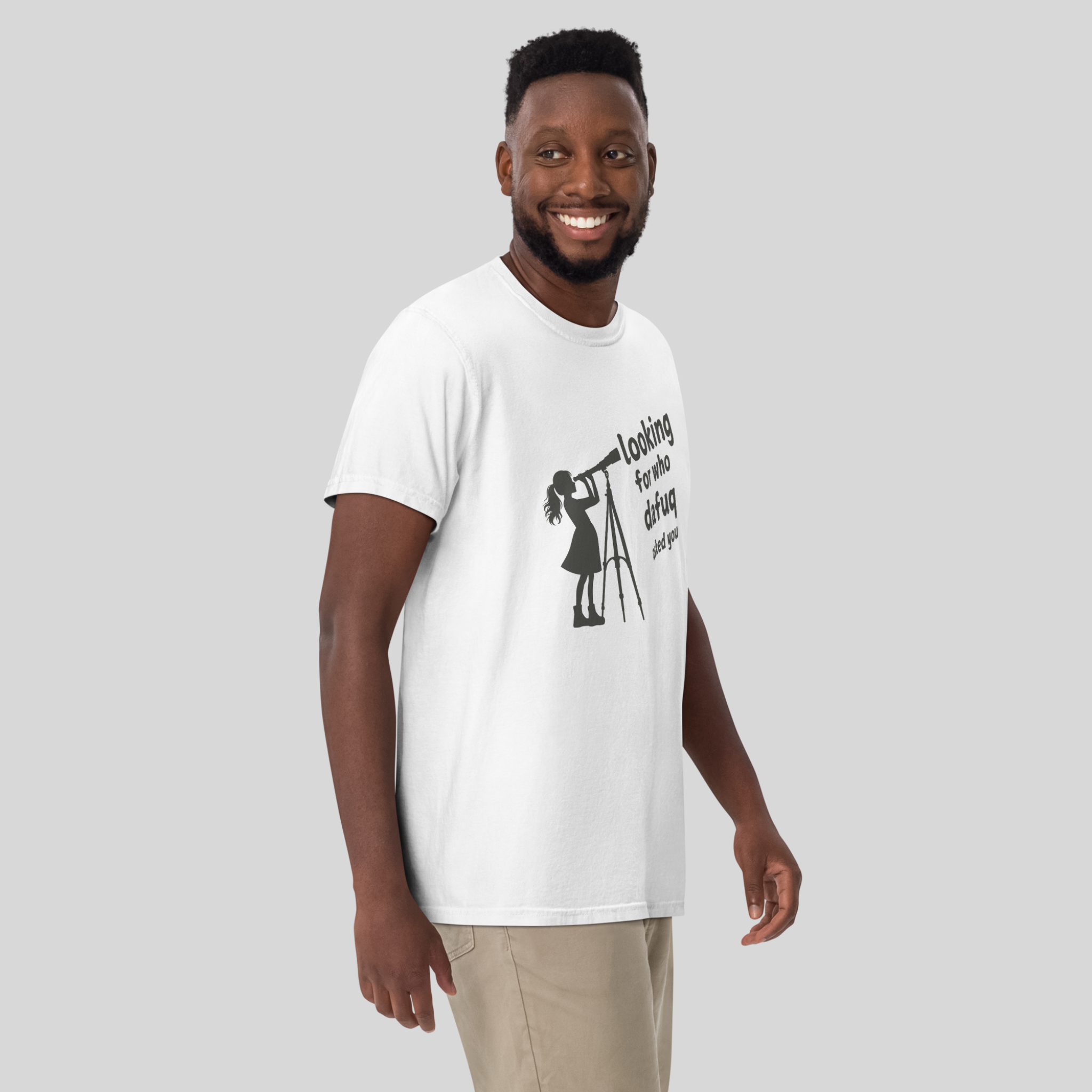 Looking™ | Heavyweight Graphic Tee